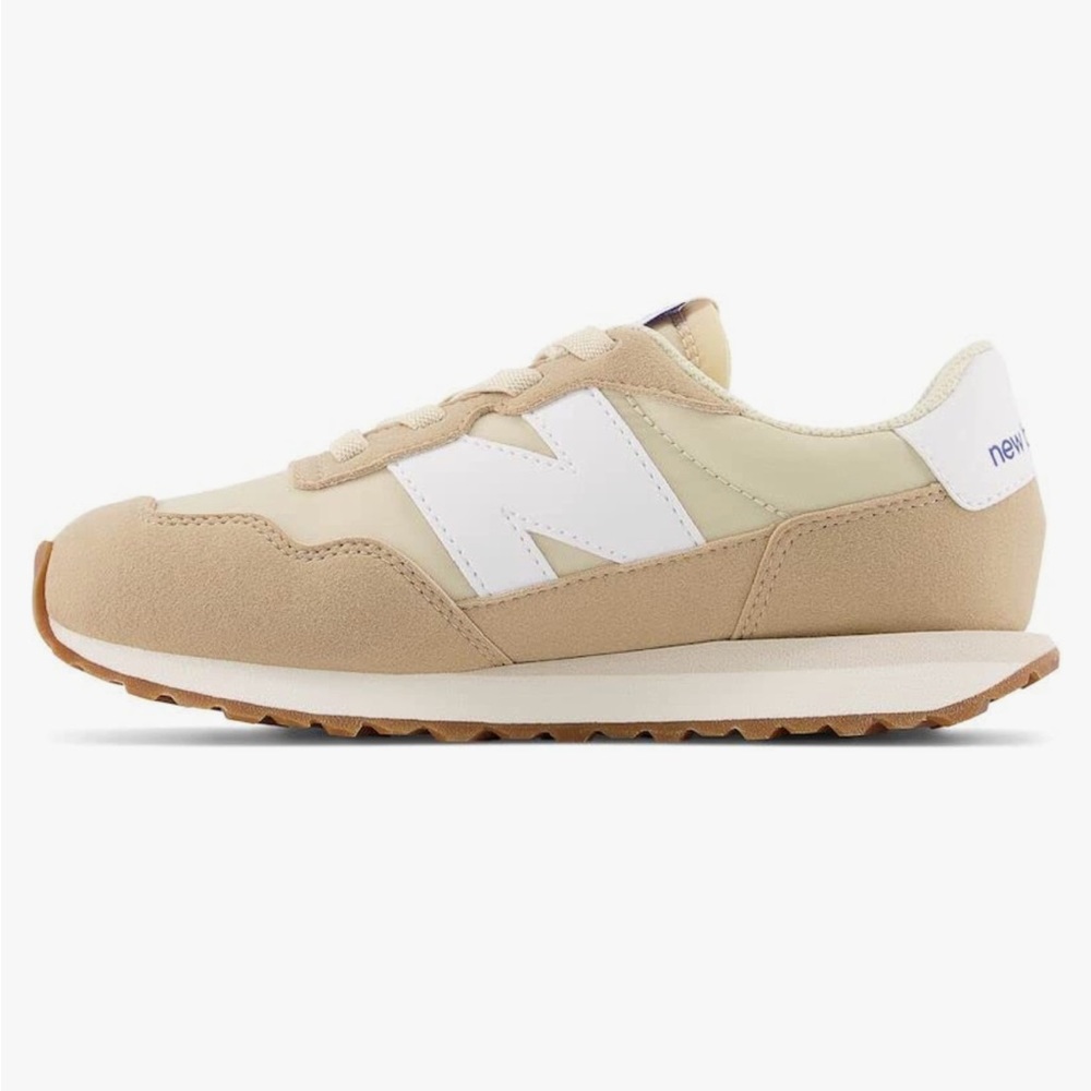 NEW BALANCE 237’s